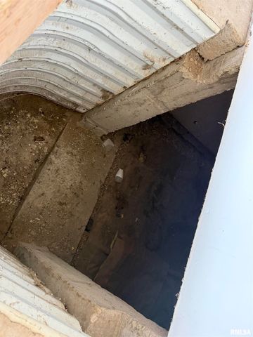 2311 Asheville Drive, Springfield, IL 62711