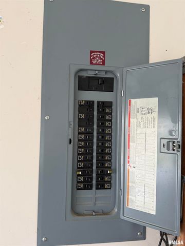 2311 Asheville Drive, Springfield, IL 62711