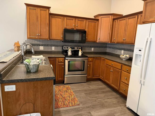 2311 Asheville Drive, Springfield, IL 62711