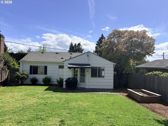 2414 E MCLOUGHLIN Blvd, Vancouver, WA 98661
