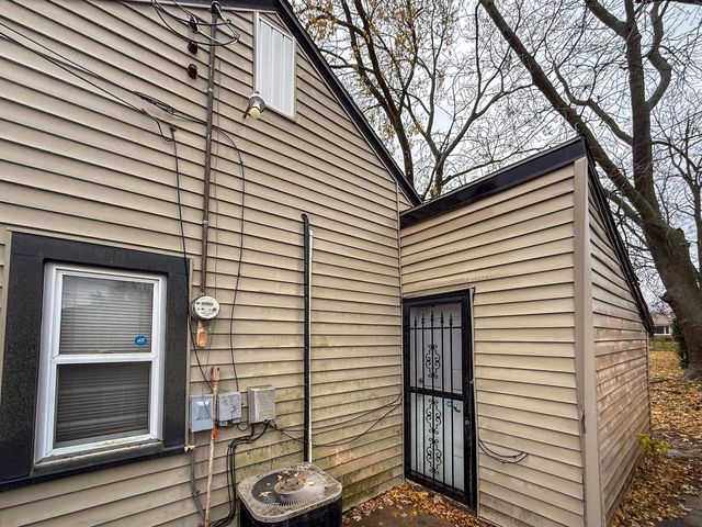 4268 N 69th STREET, Milwaukee, WI 53216