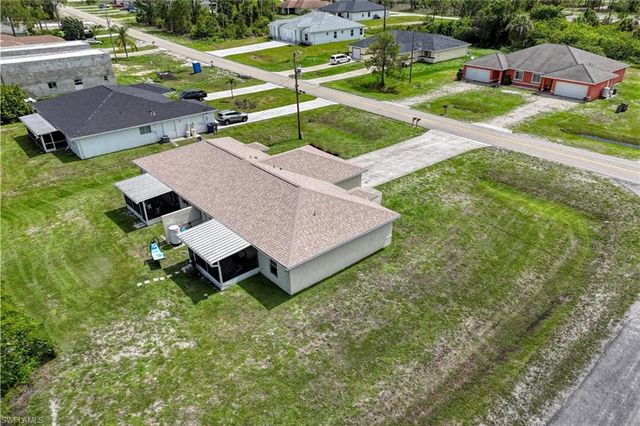 936-938 Eisenhower BLVD, Lehigh Acres, FL 33974