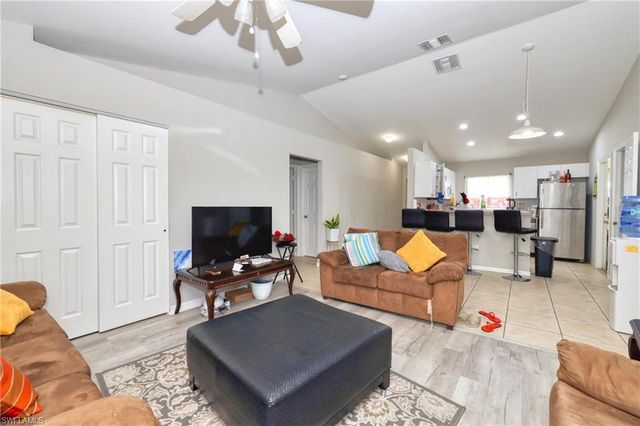 936-938 Eisenhower BLVD, Lehigh Acres, FL 33974