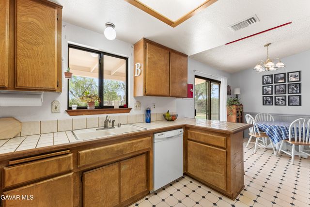 41038 E 171st Street, Lancaster, CA 93535