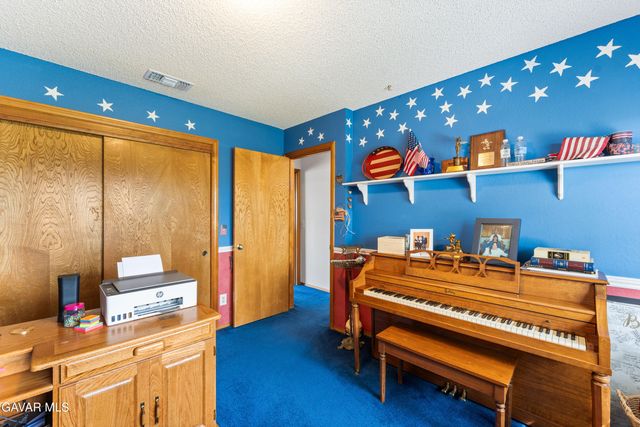 41038 E 171st Street, Lancaster, CA 93535