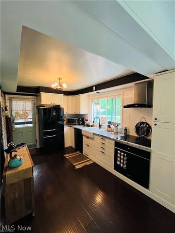 7861 N Gannett Road, Northfield, OH 44067