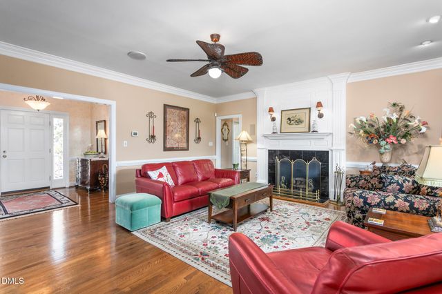 2708 Sturbridge Court, Burlington, NC 27215