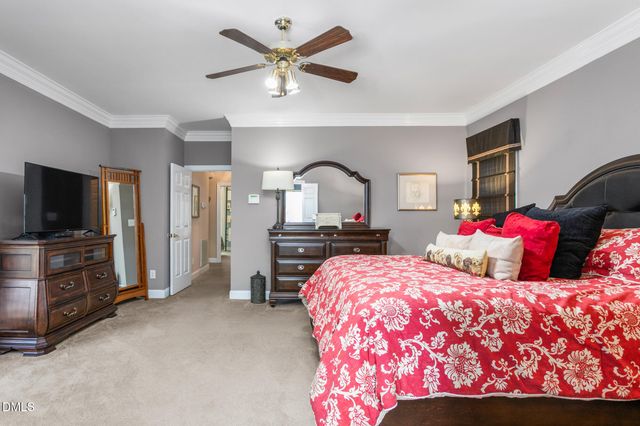 2708 Sturbridge Court, Burlington, NC 27215