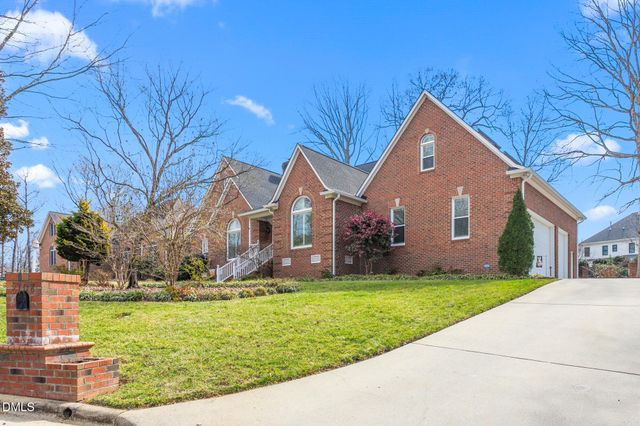 2708 Sturbridge Court, Burlington, NC 27215