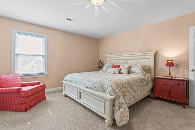 2708 Sturbridge Court, Burlington, NC 27215