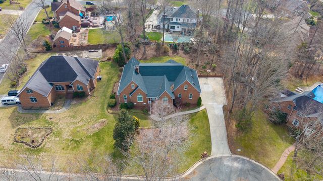 2708 Sturbridge Court, Burlington, NC 27215
