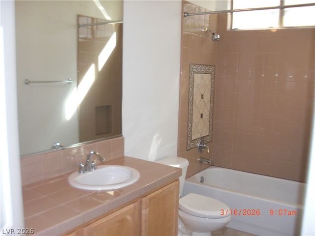 9 Morninglow Pass, Henderson, NV 89052