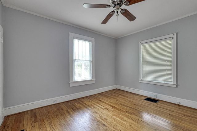 595 Woodland Street, Spartanburg, SC 29302