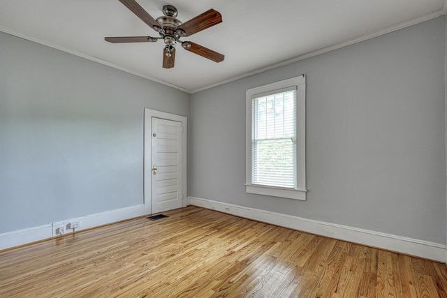 595 Woodland Street, Spartanburg, SC 29302