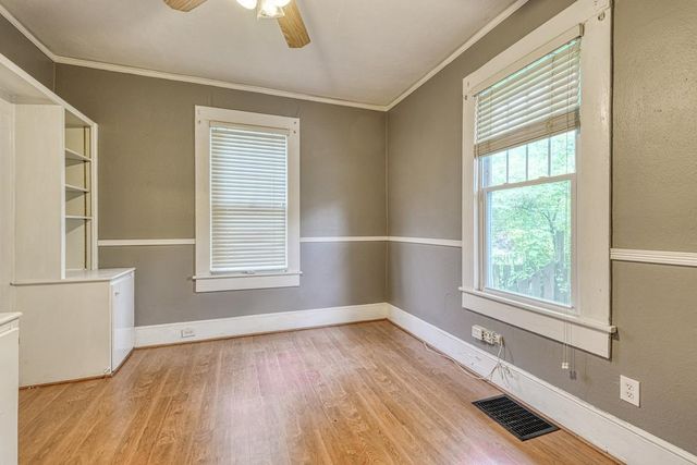 595 Woodland Street, Spartanburg, SC 29302