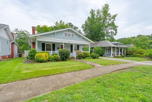 595 Woodland Street, Spartanburg, SC 29302