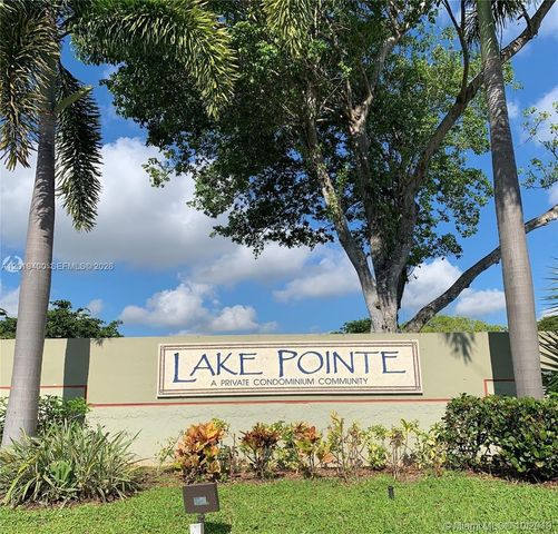 210 Lake Pointe Dr 114, Oakland Park, FL 33309