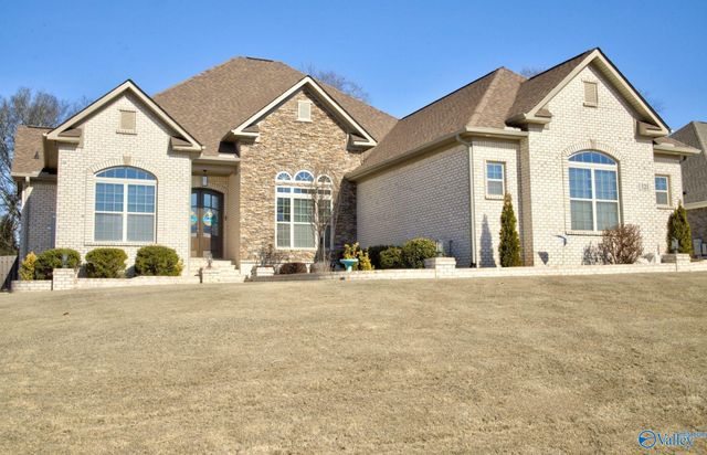 121 Phillipsridge Drive, Huntsville, AL 35811