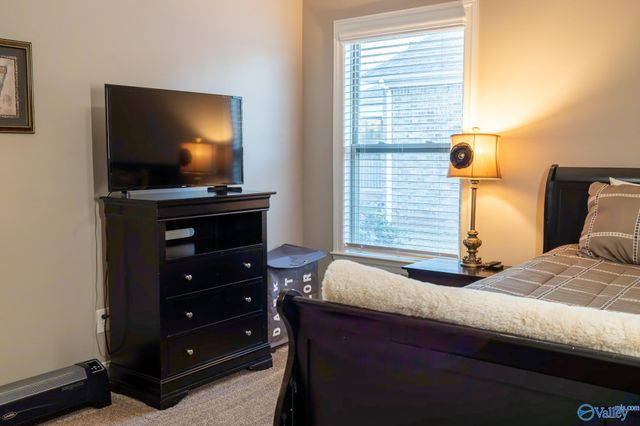 121 Phillipsridge Drive, Huntsville, AL 35811