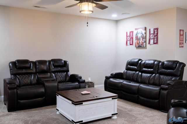 121 Phillipsridge Drive, Huntsville, AL 35811