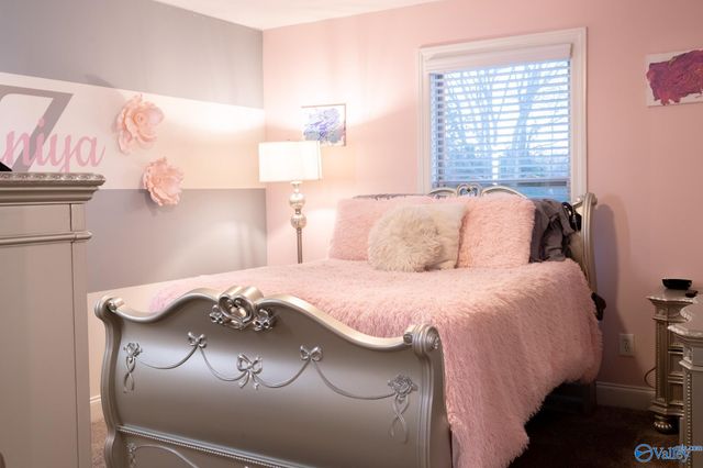 121 Phillipsridge Drive, Huntsville, AL 35811