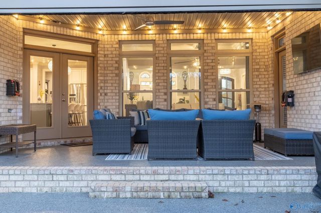 121 Phillipsridge Drive, Huntsville, AL 35811