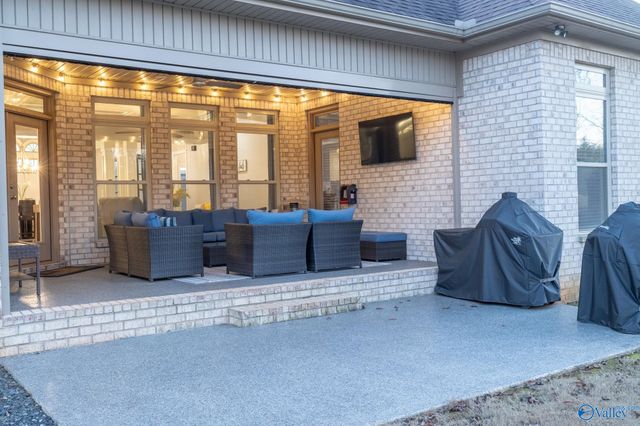 121 Phillipsridge Drive, Huntsville, AL 35811