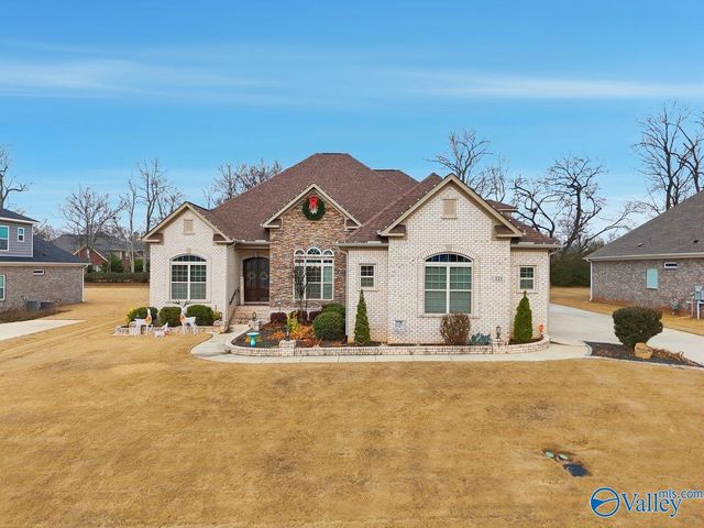 121 Phillipsridge Drive, Huntsville, AL 35811