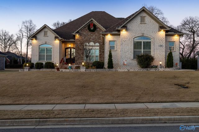 121 Phillipsridge Drive, Huntsville, AL 35811