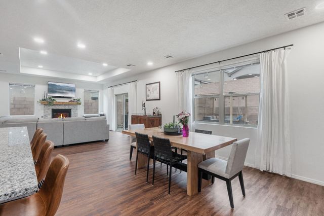 2024 Lobo Trot Court SE, Albuquerque, NM 87123