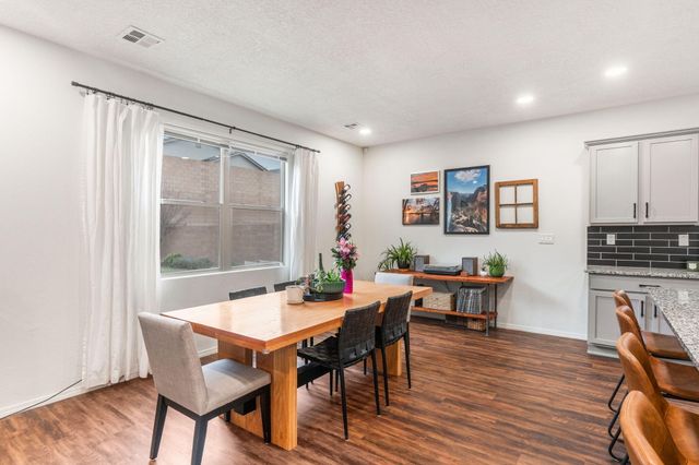 2024 Lobo Trot Court SE, Albuquerque, NM 87123