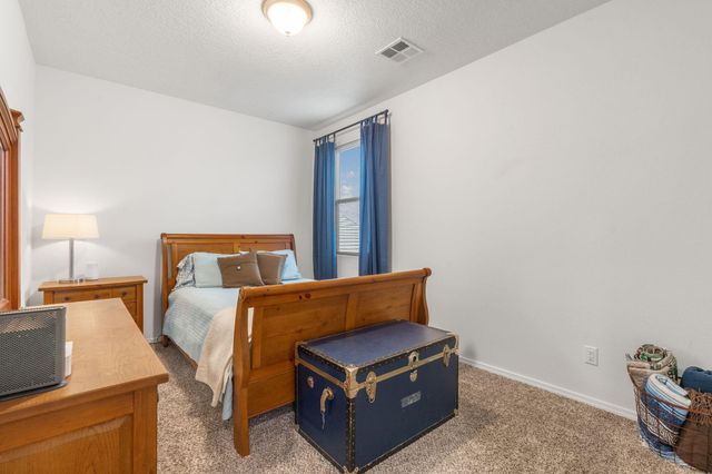 2024 Lobo Trot Court SE, Albuquerque, NM 87123