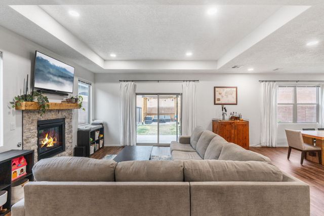 2024 Lobo Trot Court SE, Albuquerque, NM 87123