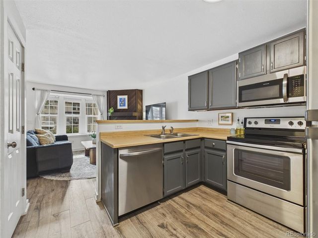 3062 W 107th Pl F, Westminster, CO 80031