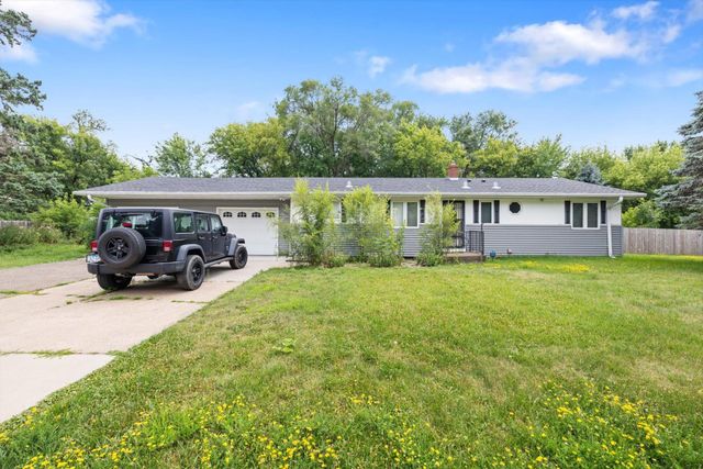 2656 Fremont Avenue E, Maplewood, MN 55119