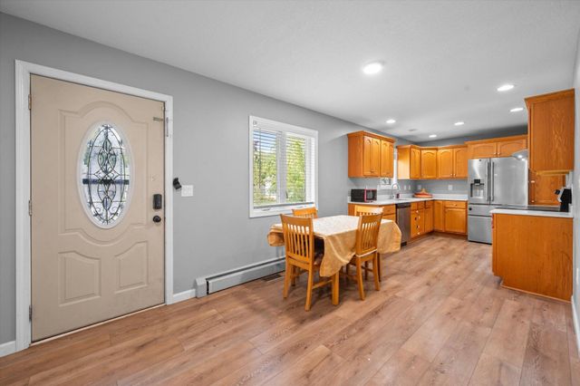 2656 Fremont Avenue E, Maplewood, MN 55119