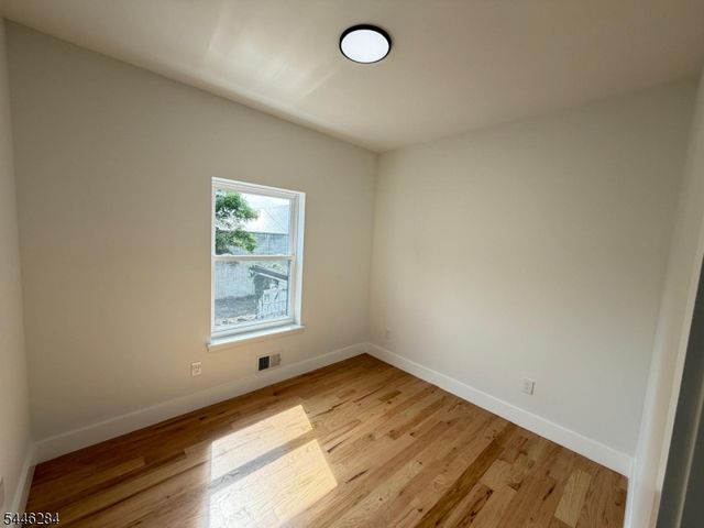 93 Melville Pl, Irvington Twp., NJ 07111