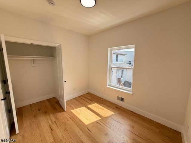 93 Melville Pl, Irvington Twp., NJ 07111