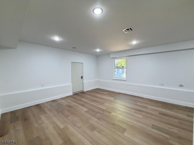 93 Melville Pl, Irvington Twp., NJ 07111