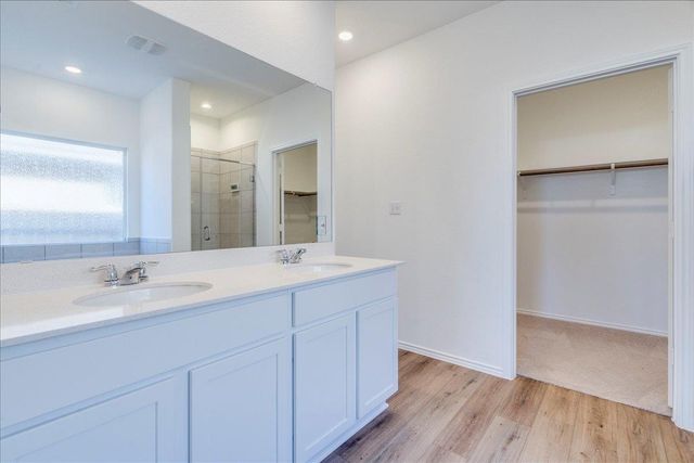 1937 Guntersville BND, Leander, TX 78641