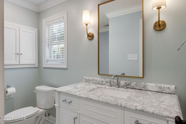 205 Live Oak Drive, Lafayette, LA 70503