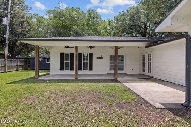 205 Live Oak Drive, Lafayette, LA 70503