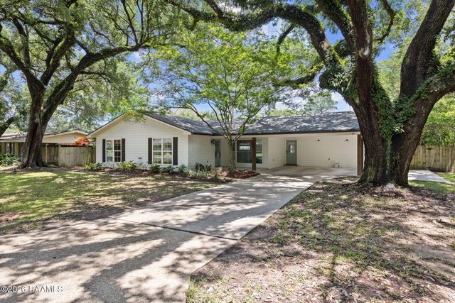 205 Live Oak Drive, Lafayette, LA 70503