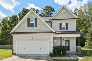 112 Edgefield Street, Clayton, NC 27520