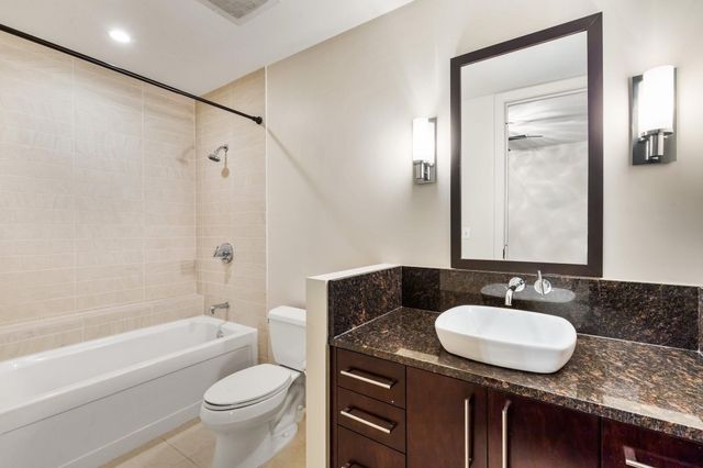 2600 W 7th Street 1611, Fort Worth, TX 76107