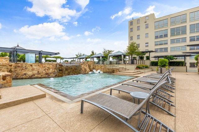 2600 W 7th Street 1611, Fort Worth, TX 76107