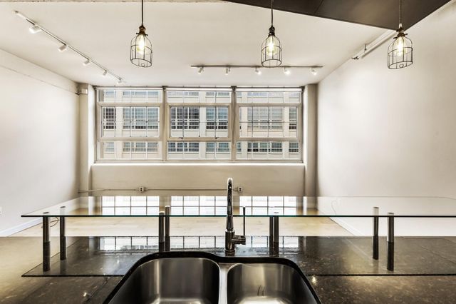 2600 W 7th Street 1611, Fort Worth, TX 76107