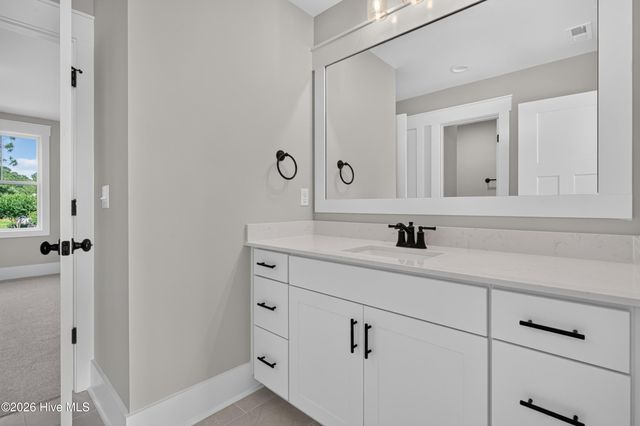 323 Grayhawk Circle, Wilmington, NC 28411