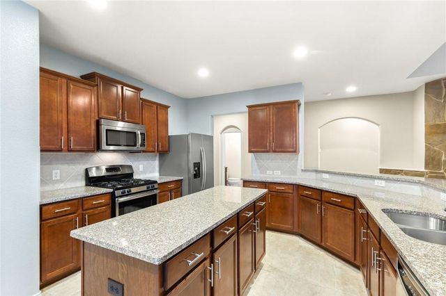 506 Bluehaw DR, Georgetown, TX 78628