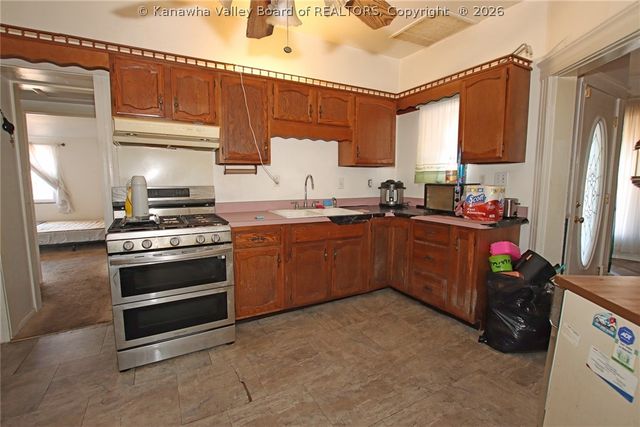 1201 MacCorkle Avenue Se, Charleston, WV 25304